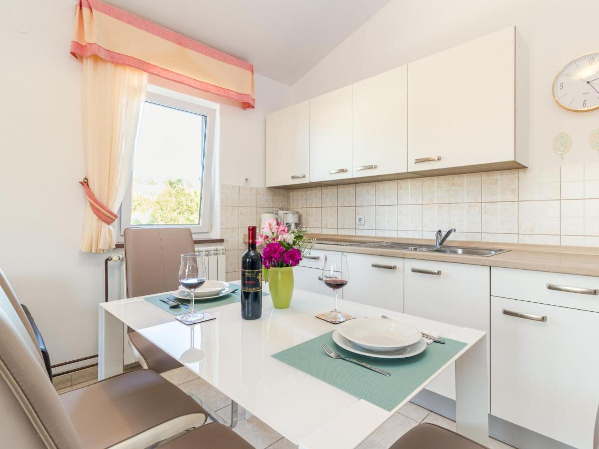 Apartment Viktorija - PRC405 Nova Vas  Buitenkant foto